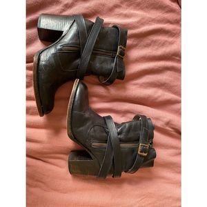 Freebird by Steven leather ankle height boots